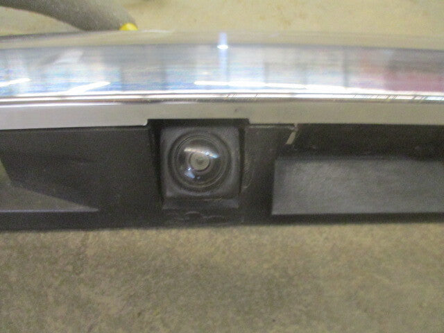 Pre-Owned Nissan Pathfinder Back Up Rear View Camera   (Good)