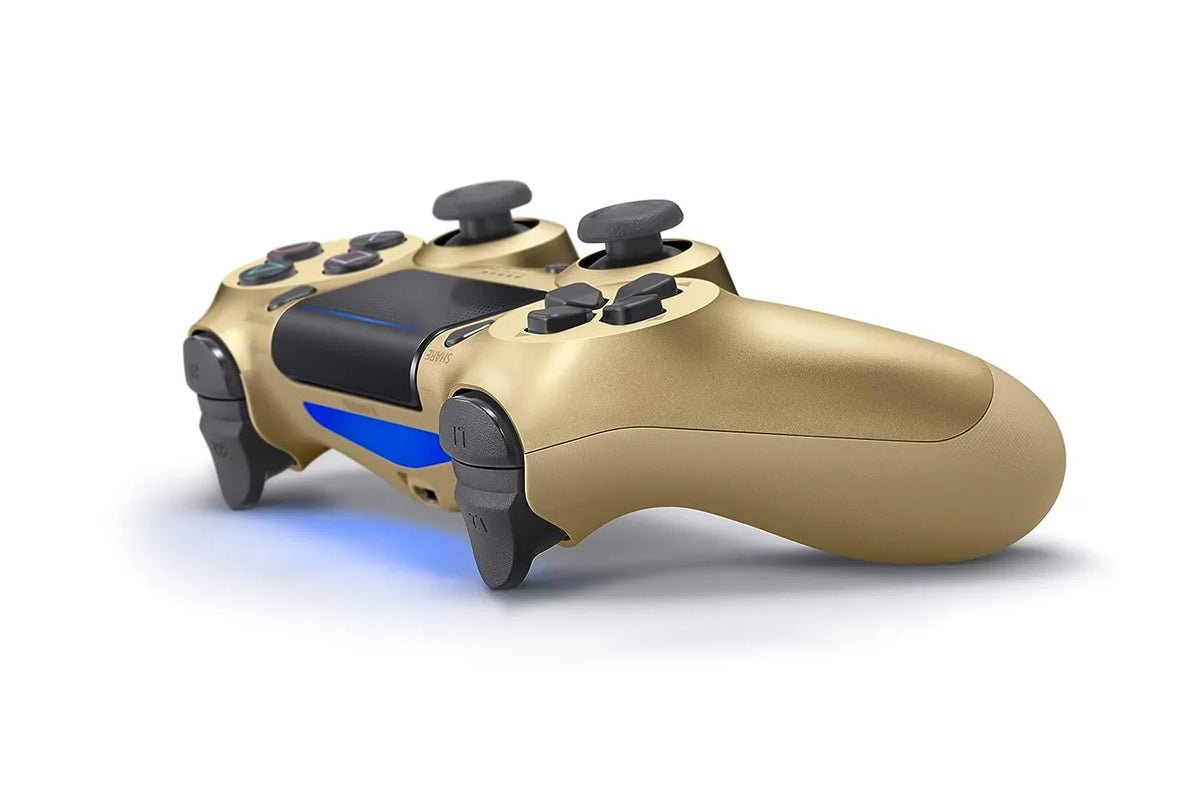 Like New PlayStation 4 DualShock Wireless Gold Controller with Earbuds   Bundle