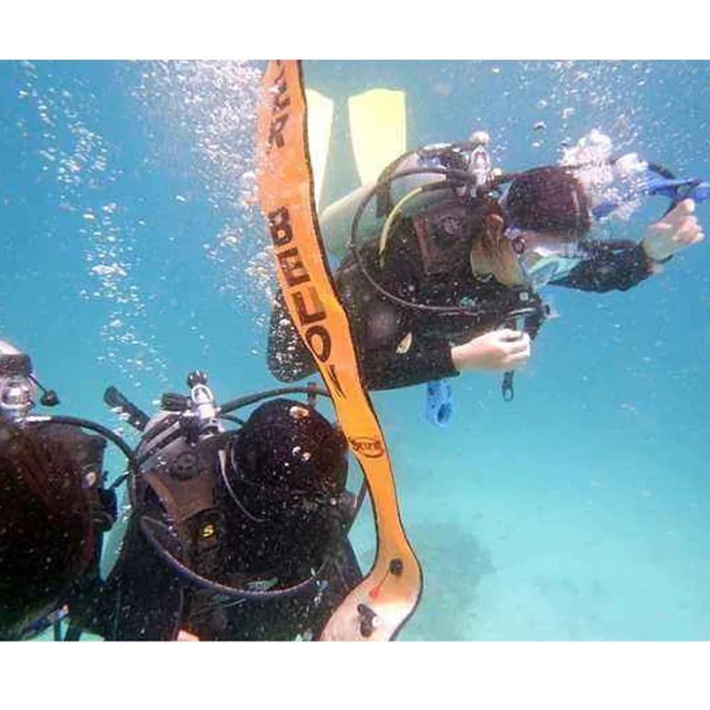Pro Scuba Diving 4' Surface Marker Signal Tube Safety Sausage with Standard  Hose Inflator for Divers Snorkeling - High Visible & Compact