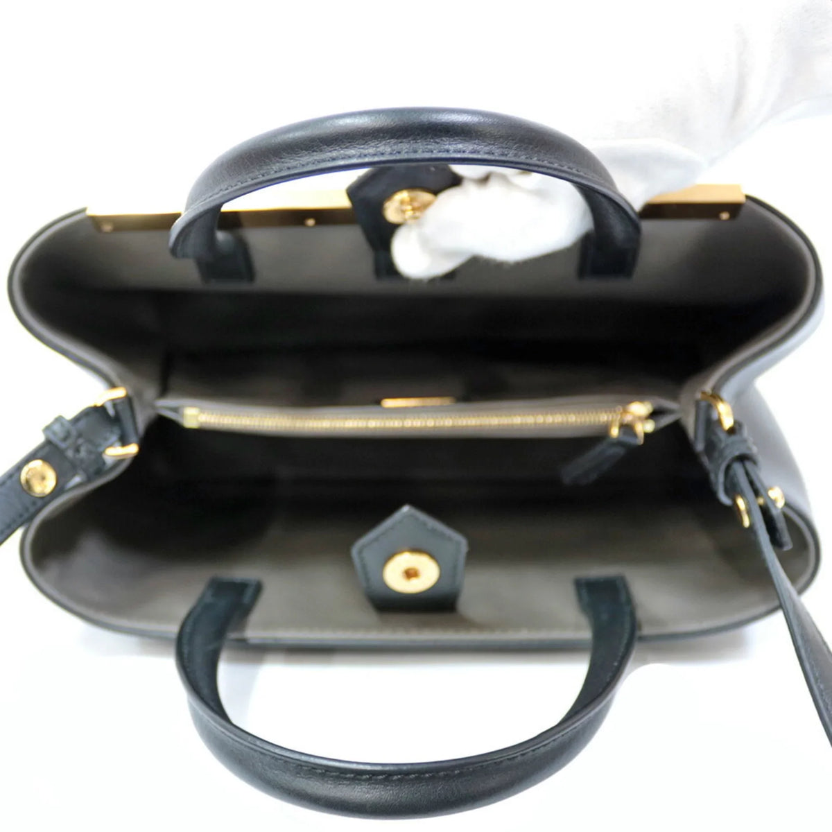 Pre-Owned  Shoulder Bag Handbag Toujour Black Ladies (Good)